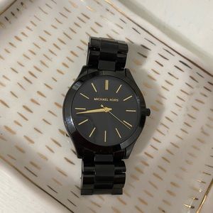Michael Kors Slim Runaway Watch
